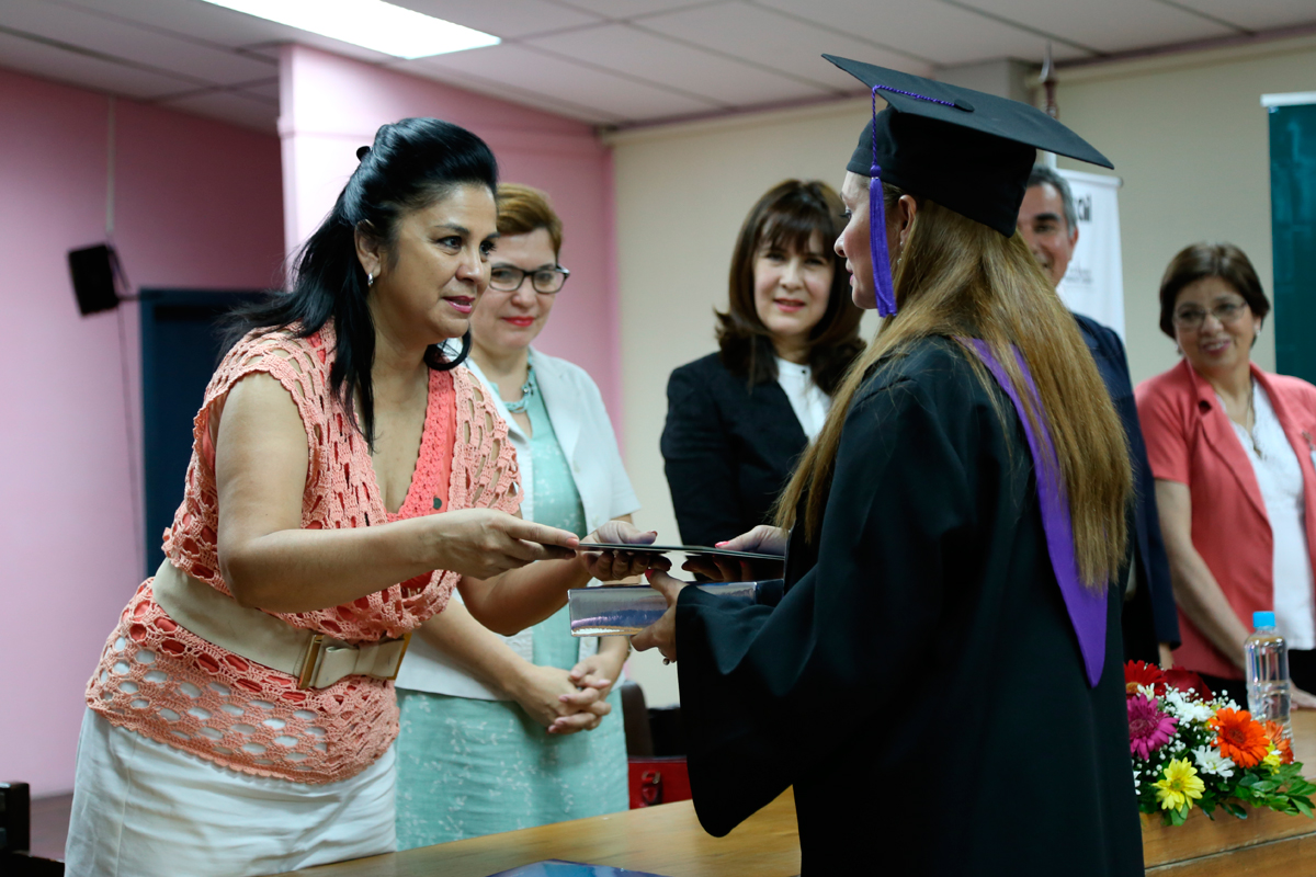 Entrega de Becas UNIBE - Retail