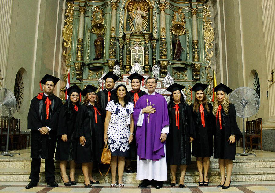 misa-de-graduacion-universidad-iberoamericana-2014-27