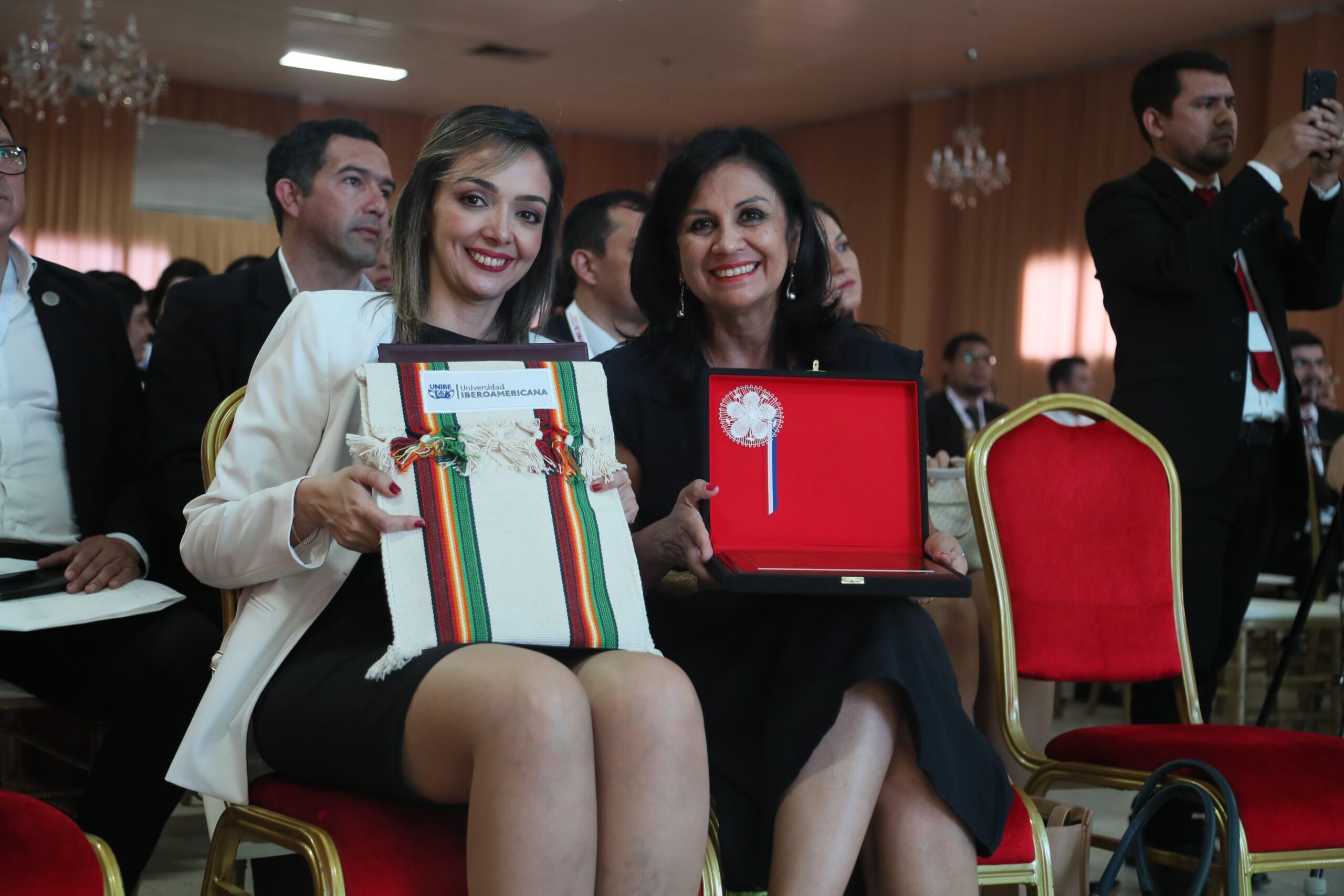 Conferencia en la Universidad Nacional de Caaguazú