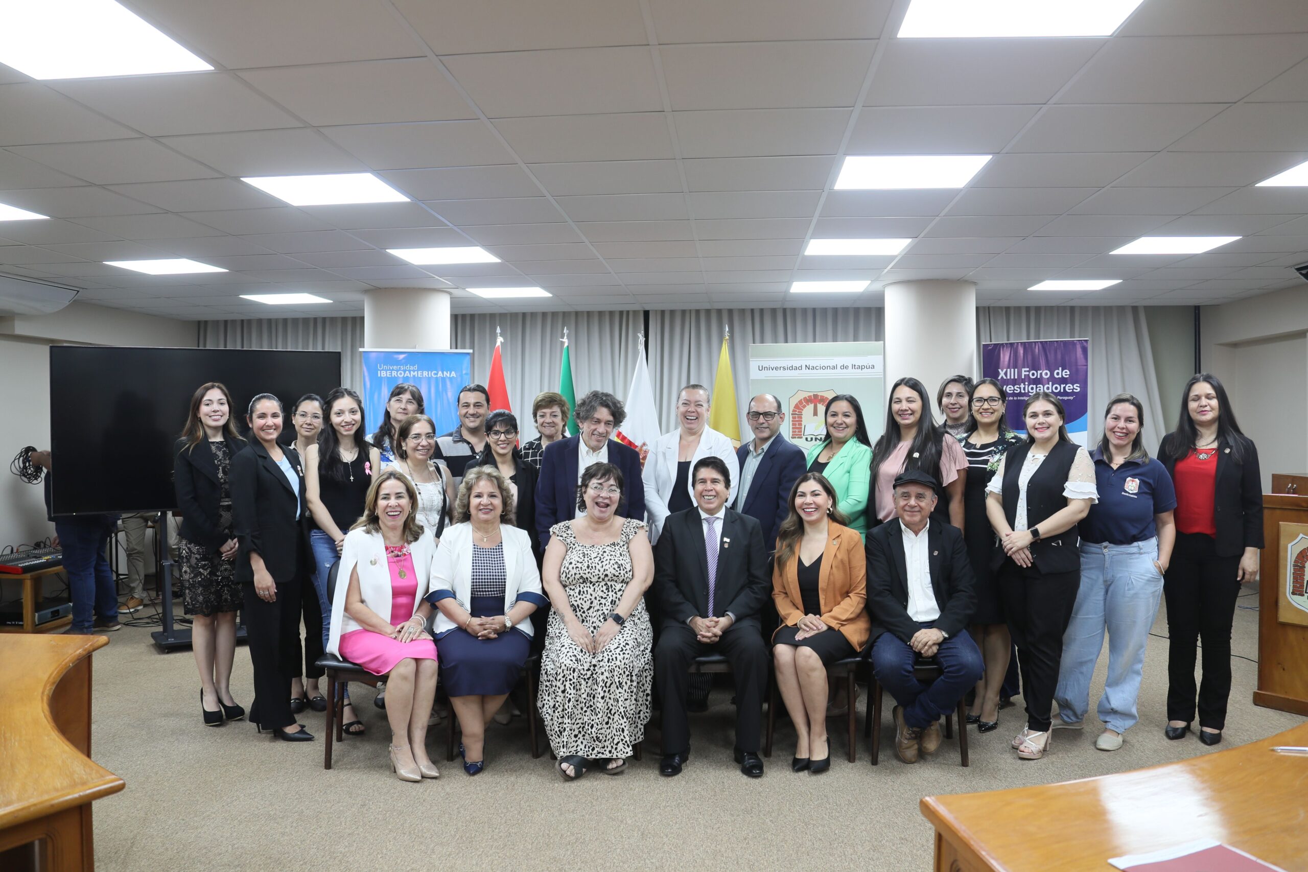 Conferencia en la Universidad Nacional de Itapúa – XIII Foro de Investigadores