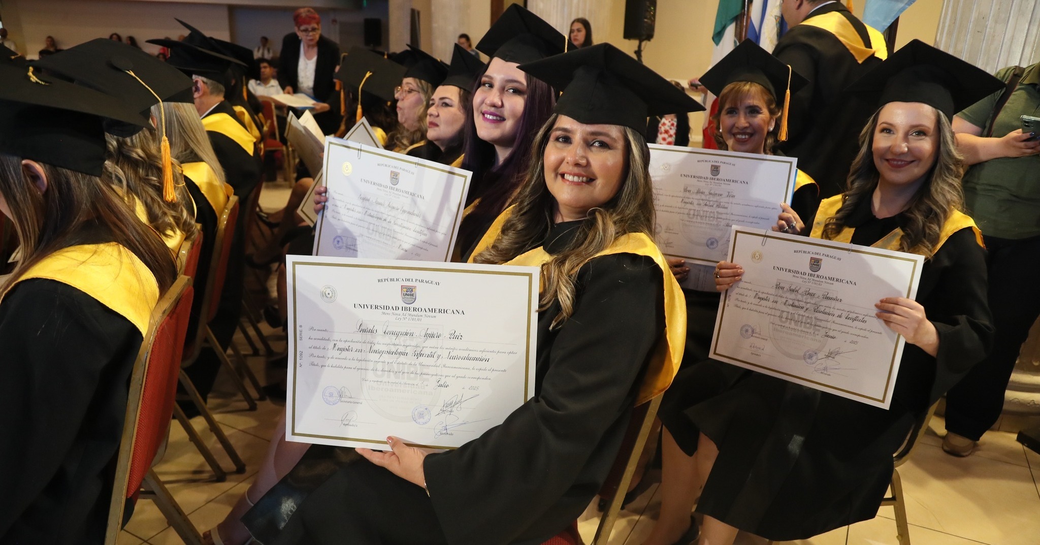 Graduación de Postgrados 2025 excelencia que trasciende (7)