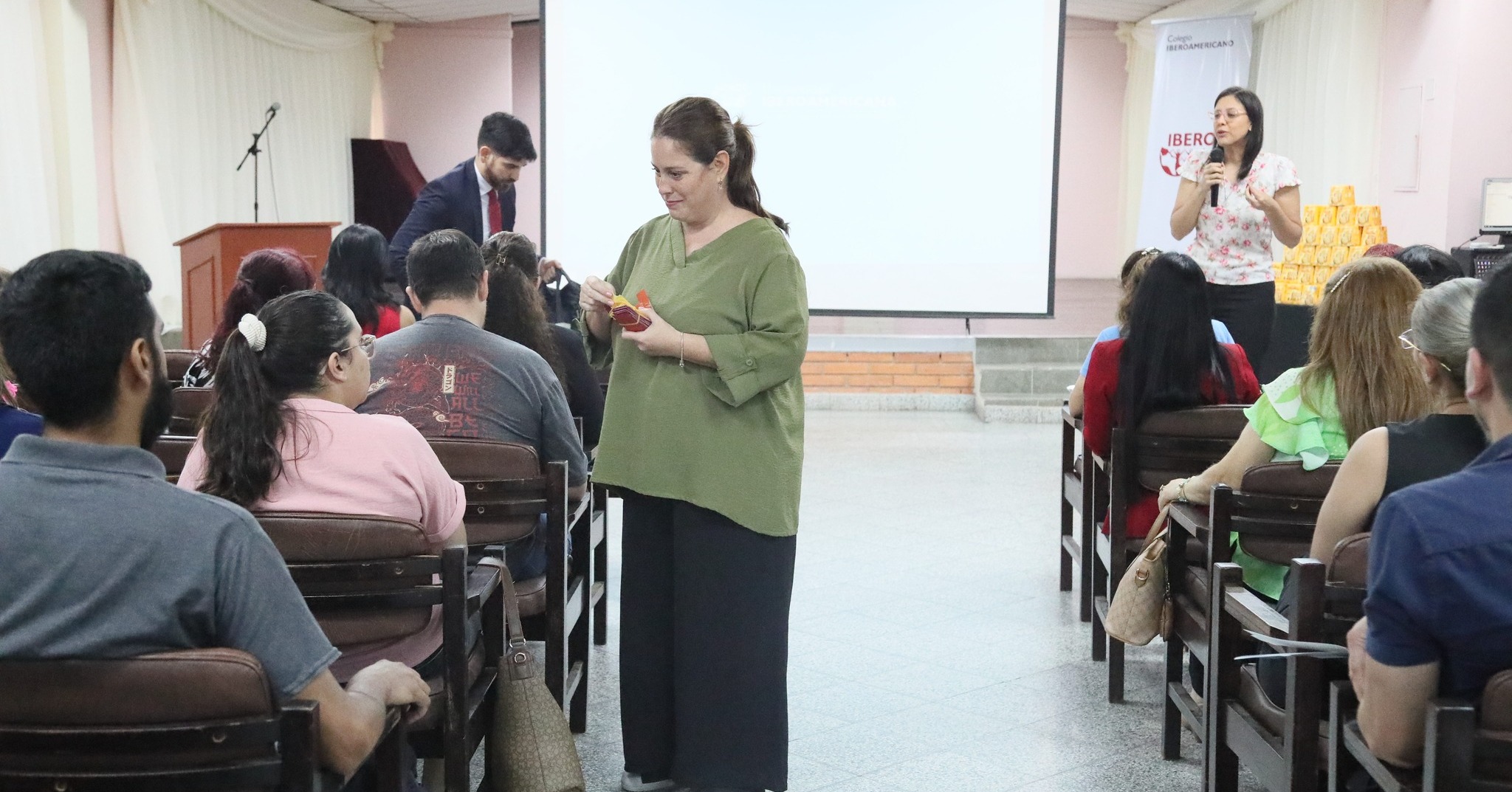 Tercer Claustro Docente 2025, un espacio para crecer juntos (5)