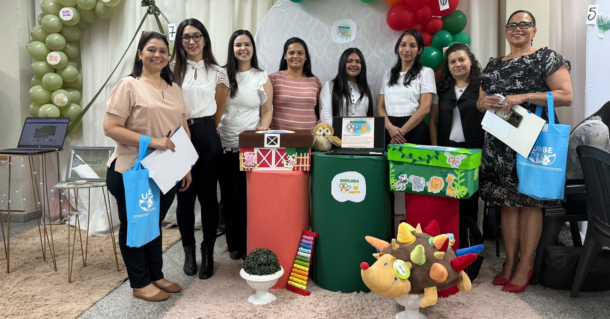 UNIBE impulsa la innovación Éxito en la Jornada de Emprendedurismo de la Sede Asunción (9)