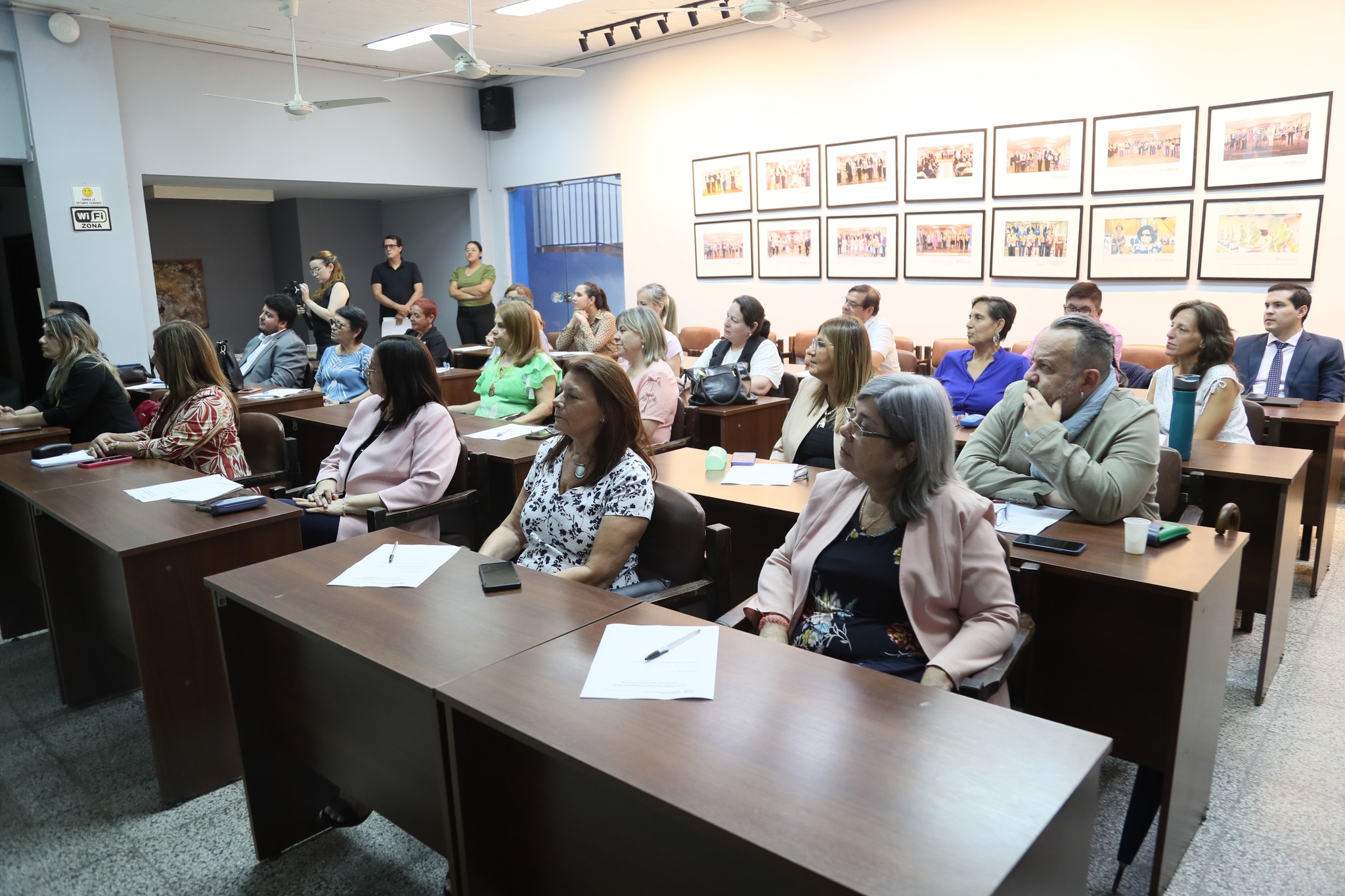 Comprometidos con tu crecimiento profesional Primer encuentro docente 2026 de Postgrados UNIBE (9)
