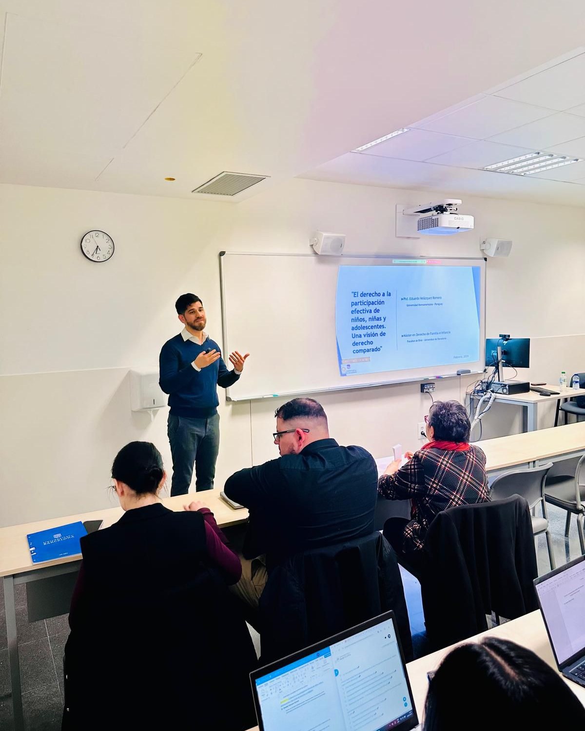 Internacionalización en acción Director de Postgrados de UNIBE participa como ponente en la Universidad de Barcelona (1)