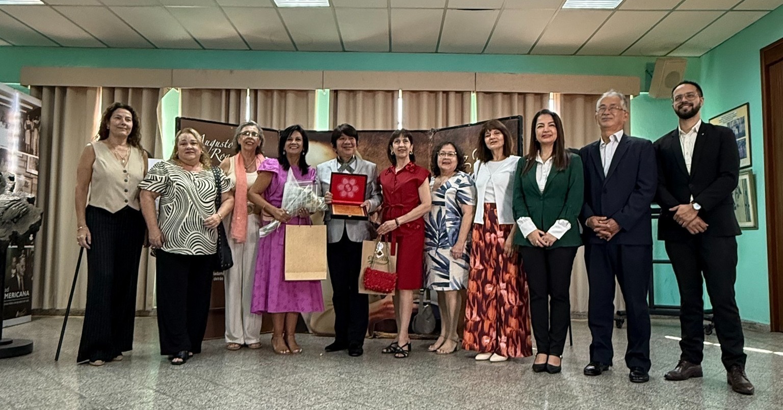 Un puente de arpa entre Paraguay y Japón Homenaje al maestro Akihiro Shiga (7)
