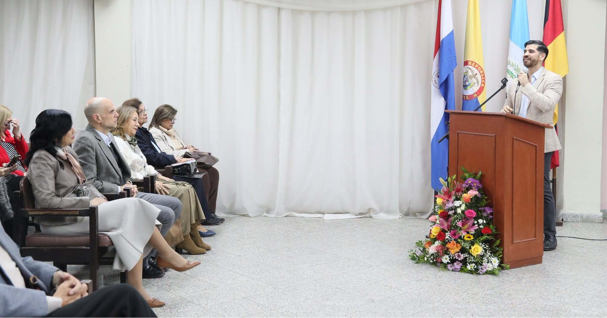 Presentación-del-libro-“El-derecho-a-la-educación-y-sus-vulnerabilidades”-_7_