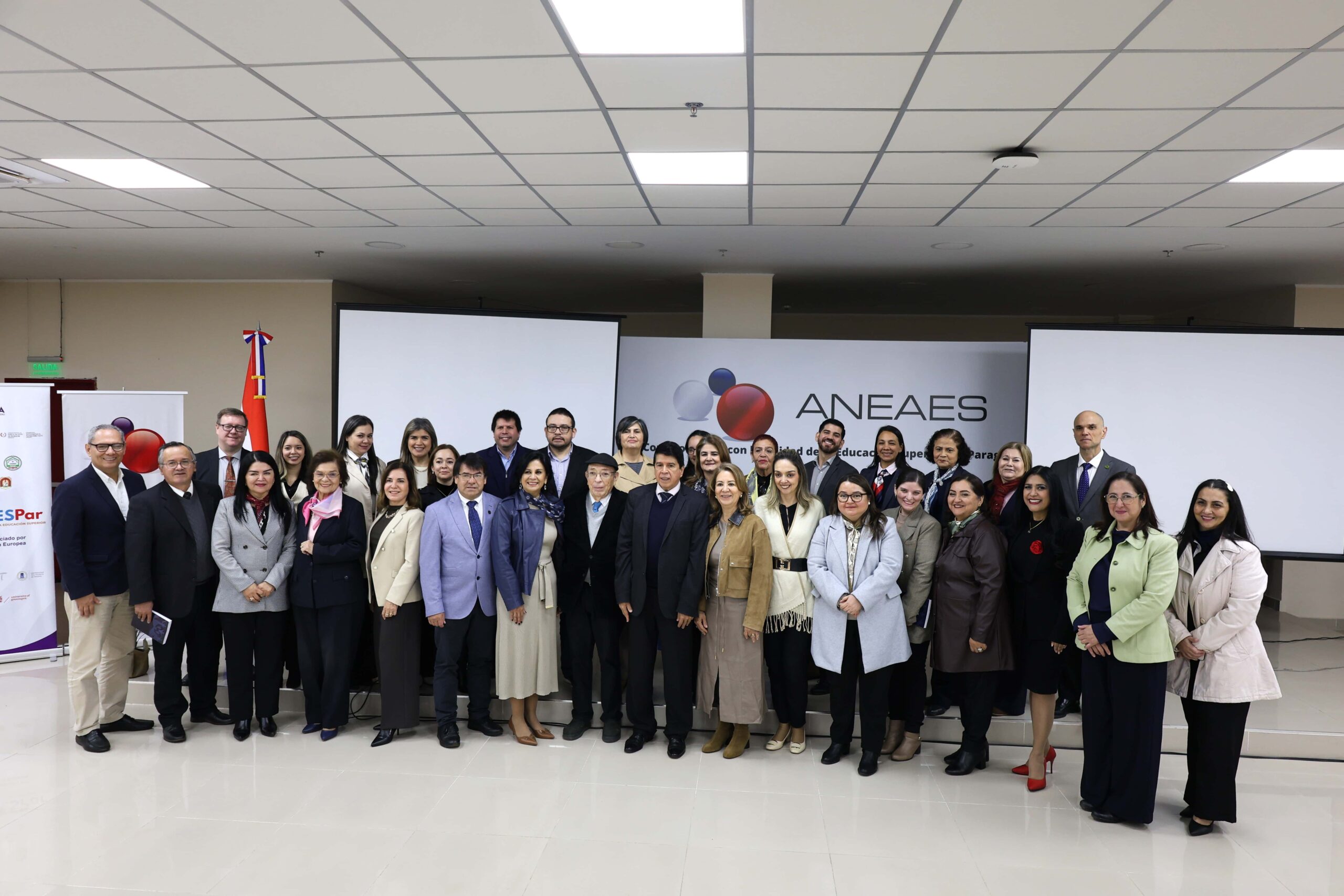 UNIBE reafirma su compromiso con la modernización de la educación superior en reunión de ModESPar (2)
