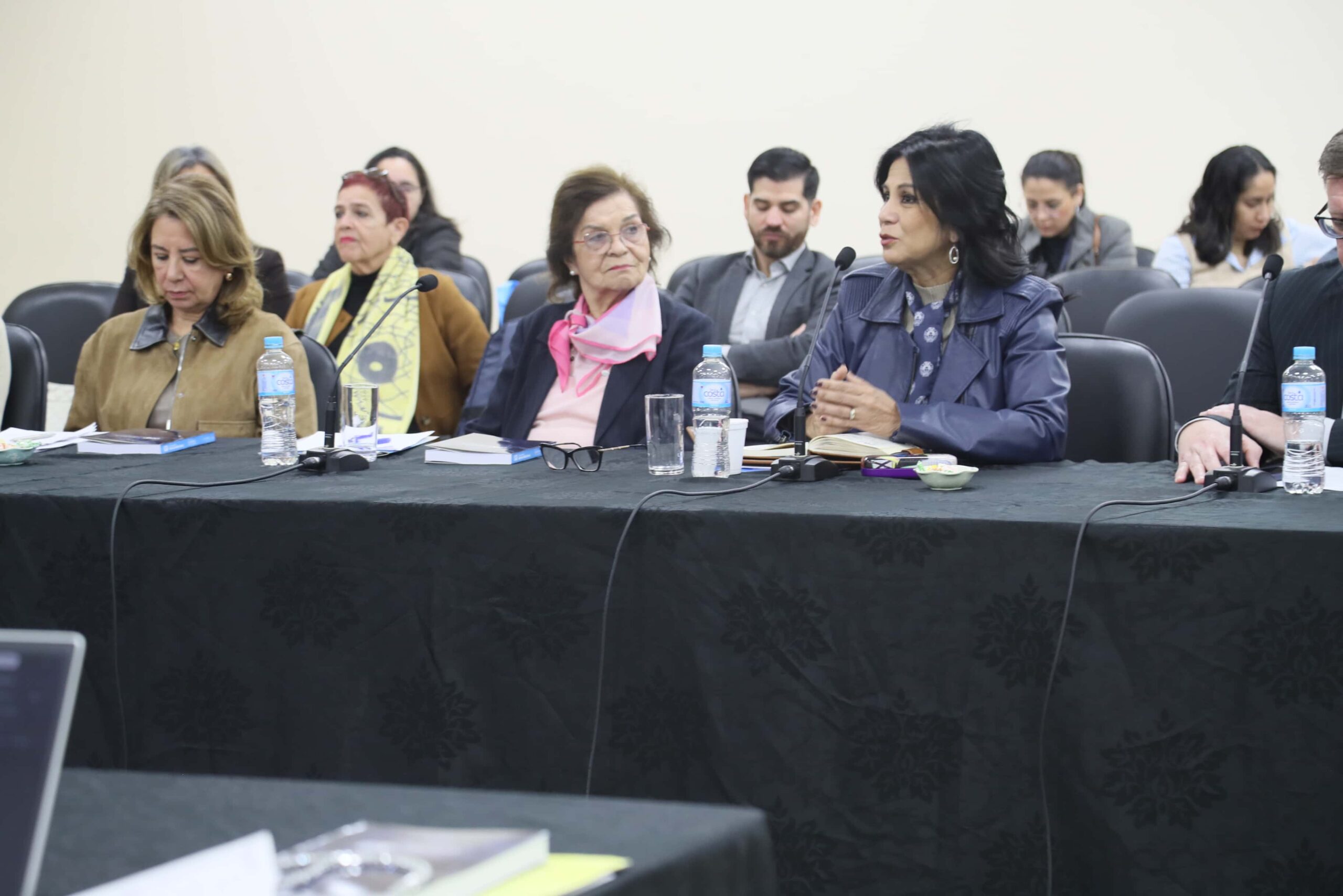 UNIBE reafirma su compromiso con la modernización de la educación superior en reunión de ModESPar (5)