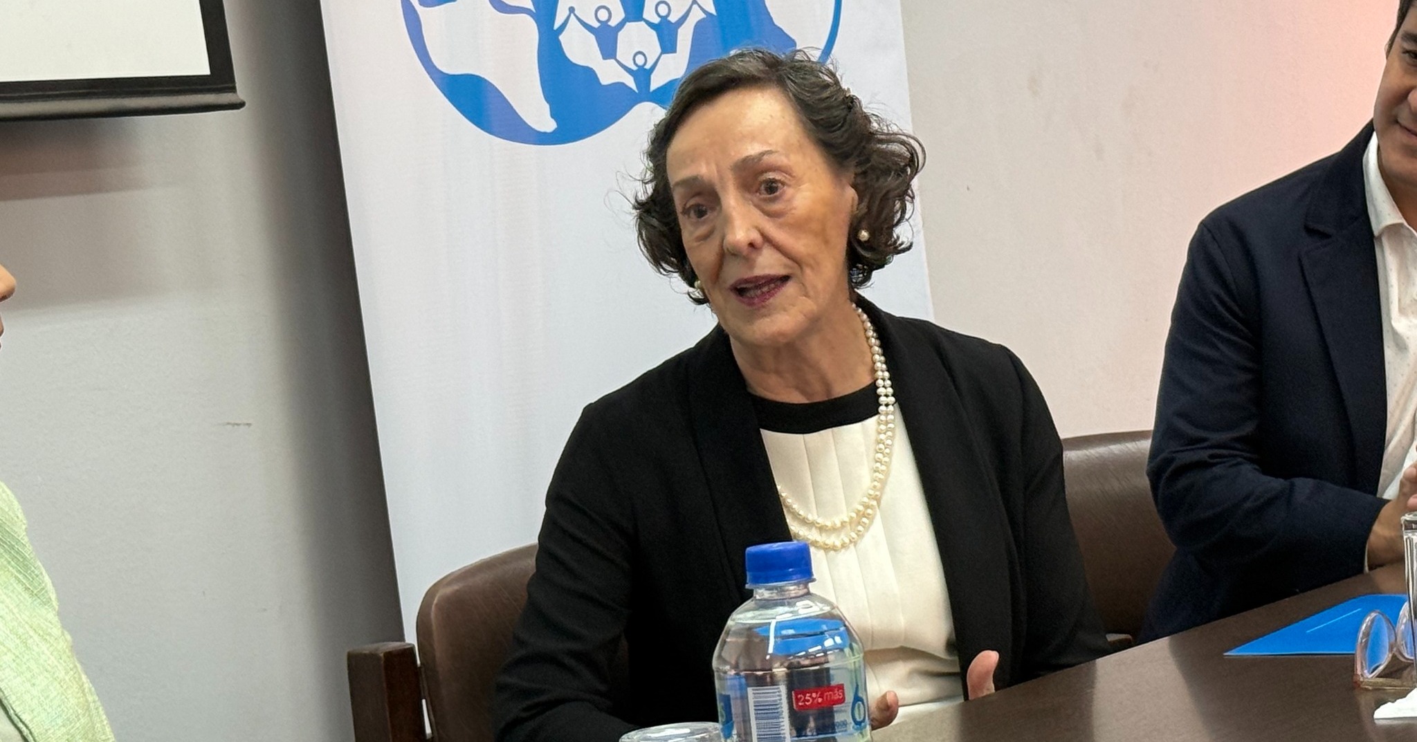 UNIBE y el Colegio Santa Caterina Da Siena juntos por la innovación (4)