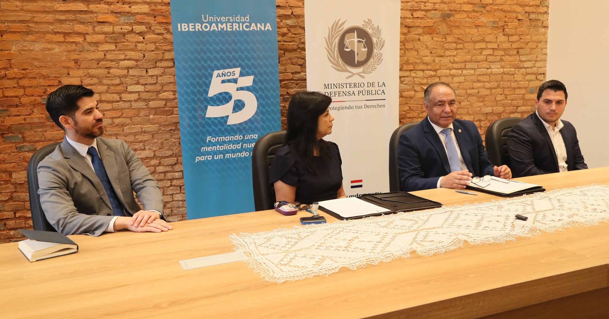 UNIBE y Ministerio de Defensa Pública firman convenio de cooperación (3)