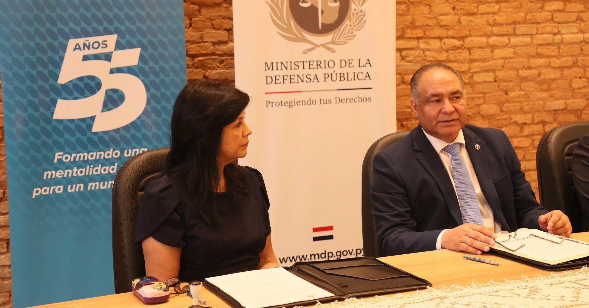 UNIBE y Ministerio de Defensa Pública firman convenio de cooperación (7)