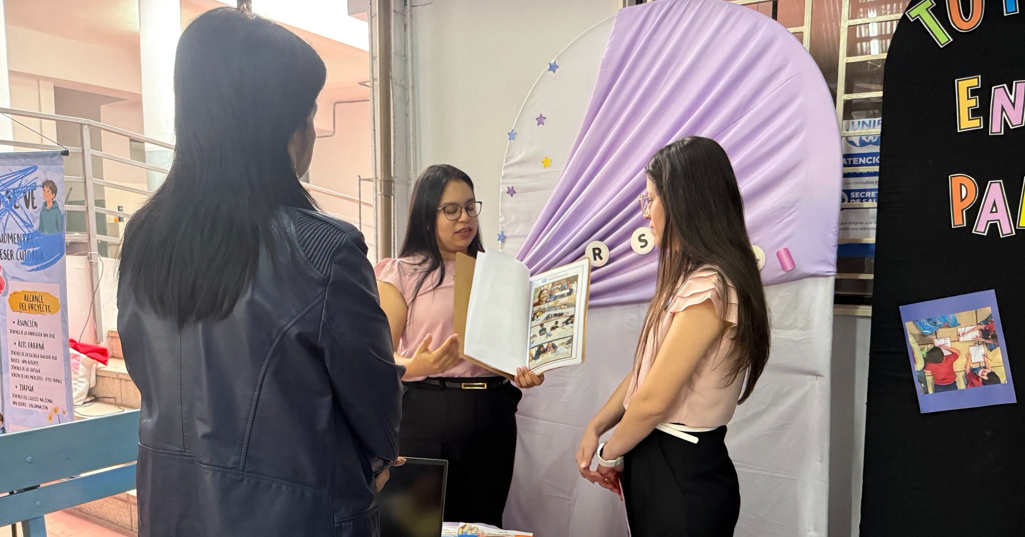 Educación en acción Estudiantes del Plan Docente presentan proyectos de RSU (4)