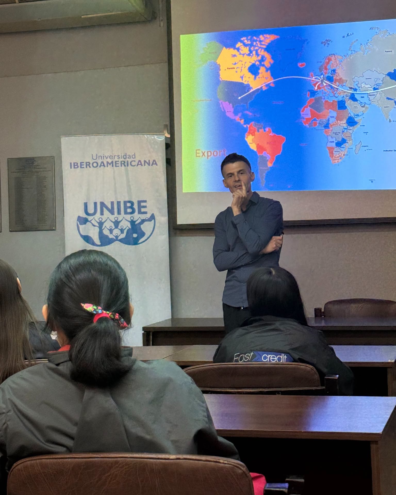 Estrategias de mercado y visión global Así fue la jornada junto al Prof. Sven Cravotta (6)